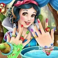 Snow White Nails